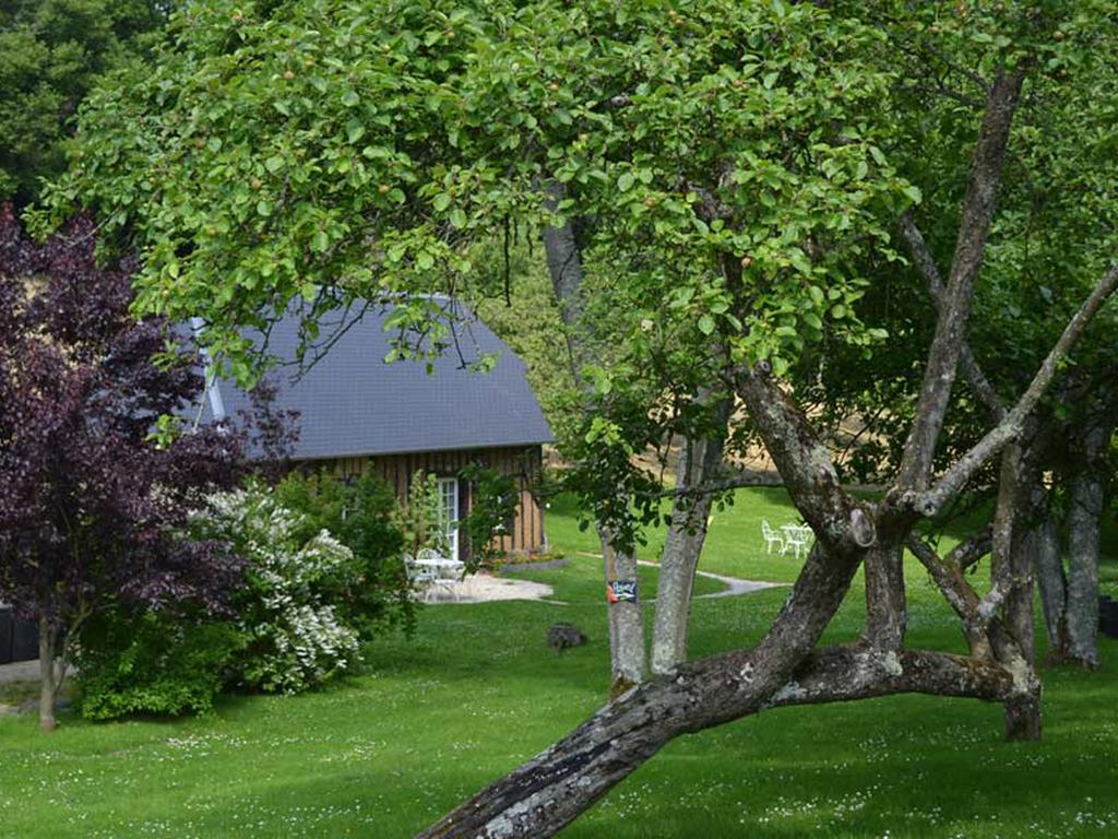 Les Fermes De Florence Bien Etre Et Nature Les Champeaux Eksteriør bilde